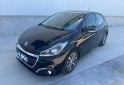 Autos - Peugeot 208 2017 Nafta 107000Km - En Venta