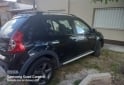 Autos - Renault Sandero Stepway 2011 GNC 200000Km - En Venta