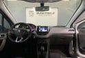 Autos - Peugeot 208 Touchcreen 2014 Nafta 92300Km - En Venta