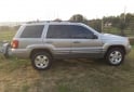 Camionetas - Jeep Grand Cherokee 2001 Diesel 240000Km - En Venta