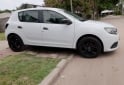 Autos - Renault Sandero 2017 GNC 120000Km - En Venta