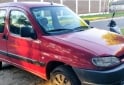 Utilitarios - Peugeot Partner 2000 Diesel 144000Km - En Venta