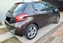 Autos - Peugeot 208 2014 Nafta 90000Km - En Venta