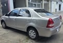 Autos - Toyota Etios 2017 Nafta 110000Km - En Venta