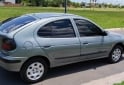 Autos - Renault Megane 1998 Nafta 250000Km - En Venta