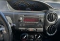 Autos - Toyota Etios 2015 Nafta 130000Km - En Venta