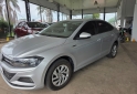 Autos - Volkswagen Virtus 2018 Nafta 133000Km - En Venta