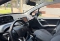 Autos - Peugeot 208 allure touchscreen 2016 Nafta 120000Km - En Venta