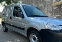 Utilitarios - Peugeot Partner 2022 Nafta 65000Km - En Venta