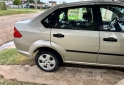 Autos - Ford Fiesta Max ambiente plus 2009 Nafta 170000Km - En Venta