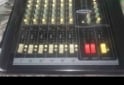Electrónica - sonido dj equipo. mixer potencia grabe columnas y divisor permuto por embarcacion veo todo. - En Venta