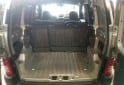 Utilitarios - Peugeot Partner 2017 Diesel 111700Km - En Venta