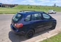 Autos - Volkswagen Suran 2009 Nafta 150000Km - En Venta