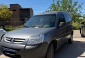 Utilitarios - Peugeot Partner 2019 Nafta 155800Km - En Venta