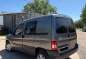 Utilitarios - Peugeot Partner 2019 Nafta 155800Km - En Venta