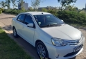 Autos - Toyota Etios 2016 Nafta 165000Km - En Venta