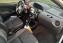 Autos - Toyota Etios 2016 Nafta 165000Km - En Venta