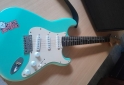 Instrumentos Musicales - Guitarra squier+amplificador marshall code50 - En Venta