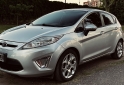 Autos - Ford Fiesta Kinetic Titanium 2013 Nafta 121000Km - En Venta