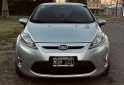 Autos - Ford Fiesta Kinetic Titanium 2013 Nafta 121000Km - En Venta