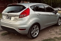 Autos - Ford Fiesta Kinetic Titanium 2013 Nafta 121000Km - En Venta