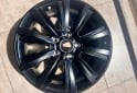 Accesorios para Autos - VENDO LLANTA AMAROK DARK LABEL 18" - En Venta