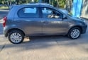 Autos - Toyota Etios xls 2014 Nafta 124000Km - En Venta