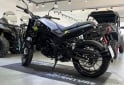 Motos - Benelli Leoncino 250 2023 Nafta 5830Km - En Venta