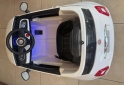 Art�culos para beb� - Auto a bater�a Fiat 500 con control remoto - En Venta