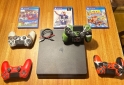 Electrónica - Vendo playstation usada slim con 4 joysticks y 3 juegos - En Venta