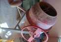 Herramientas - Hormigonera de volteo, mesa vibradora, moldes - En Venta