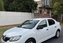 Autos - Renault Logan 2019 GNC 145000Km - En Venta