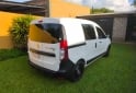 Utilitarios - Renault Kangoo 2023 Nafta 55000Km - En Venta