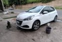 Autos - Peugeot Active 2018 Nafta 120000Km - En Venta