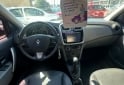 Autos - Renault Logan privilege plus 2017 Nafta 74000Km - En Venta