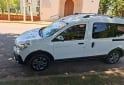 Utilitarios - Renault Kango 2023 Nafta 14600Km - En Venta
