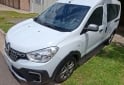 Utilitarios - Renault Kango 2023 Nafta 14600Km - En Venta