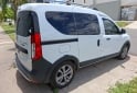 Utilitarios - Renault Kango 2023 Nafta 14600Km - En Venta