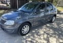 Autos - Renault LOGAN PH2 2010 Nafta 111111Km - En Venta