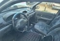 Autos - Renault Clio 2001 Nafta 175000Km - En Venta