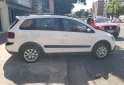 Autos - Volkswagen SURAN CROSS 2014 GNC 200000Km - En Venta