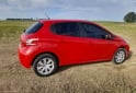 Autos - Peugeot 208 2014 Nafta 62283Km - En Venta