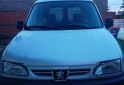 Utilitarios - Peugeot Parnert 2008 Diesel 250000Km - En Venta