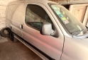 Utilitarios - Peugeot Parnert 2011 GNC 111111Km - En Venta