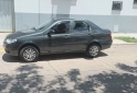 Autos - Fiat Siena 2011 GNC 216000Km - En Venta
