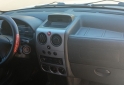 Utilitarios - Peugeot Partner 2018 Diesel 122000Km - En Venta
