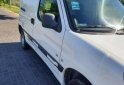 Utilitarios - Peugeot Partner Confort 1.6 HDI 2012 Diesel 195000Km - En Venta