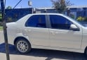 Autos - Fiat Siena EL 2015 Nafta 97000Km - En Venta
