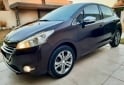 Autos - Peugeot 208 Feline 2014 Nafta 90000Km - En Venta