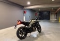 Motos - Husqvarna Svartpilen 250 2024 Nafta 800Km - En Venta
